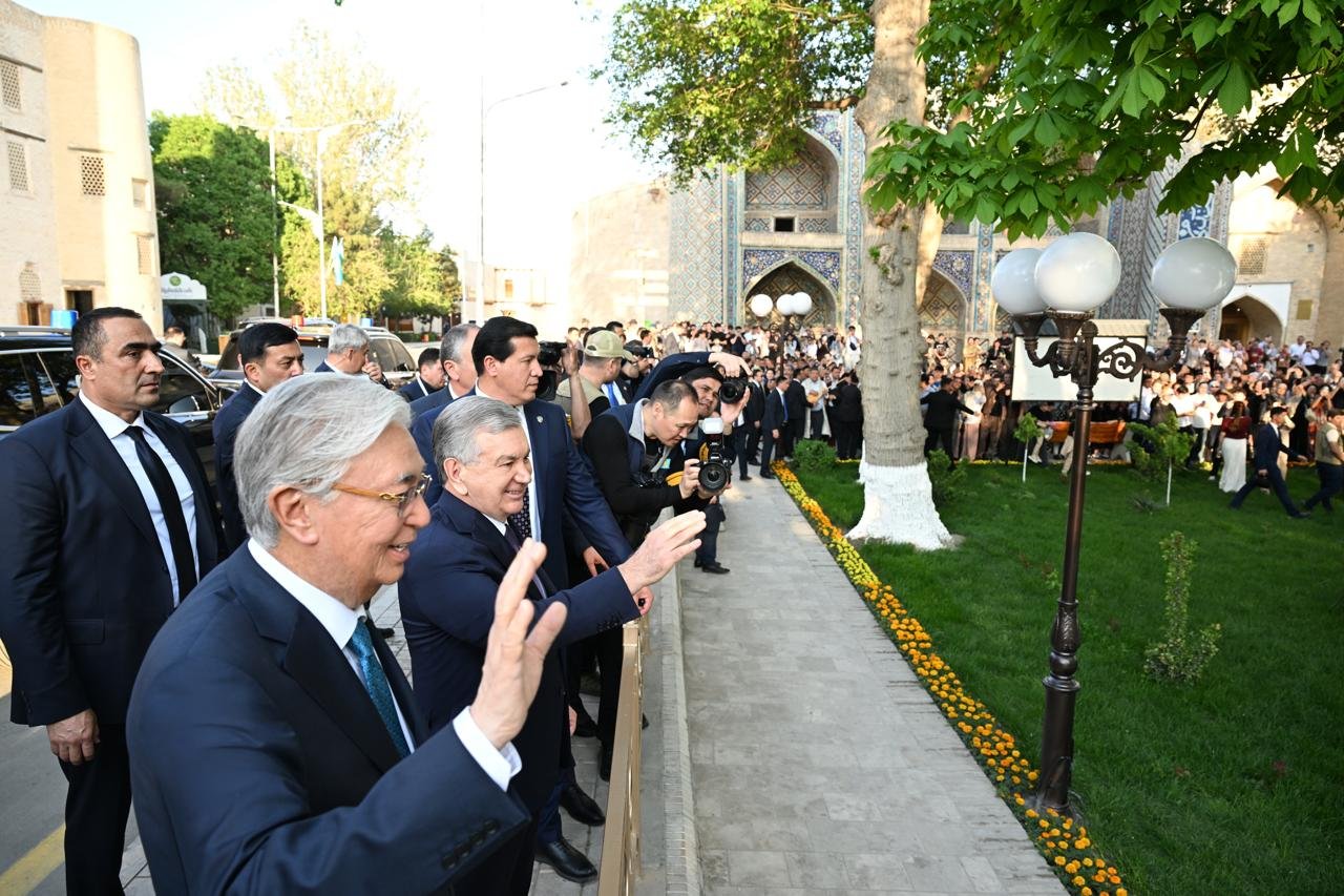 Presidents of Kazakhstan & Uzbekistan Explore Bukhara’s Historic Heritage, Highlighting Shared Cultural Legacy