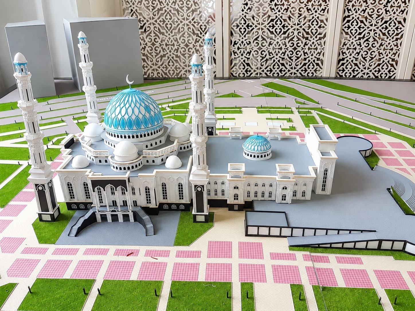 Hazret Sultan Mosque — A Monument of Faith & Kazakh Heritage in Astana