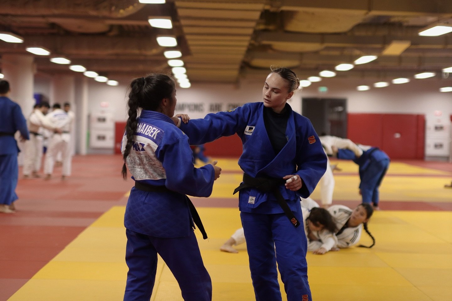 Kazakhstan’s Junior Judokas Shine with Nine-Medal Haul in Macau