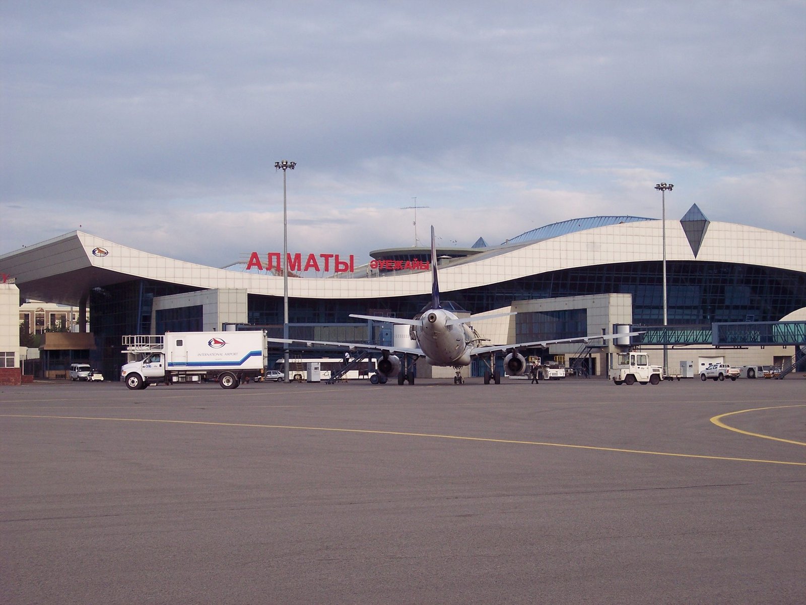 Kazakhstan’s Transport Transformation: Building a Strategic Eurasian Logistics Hub