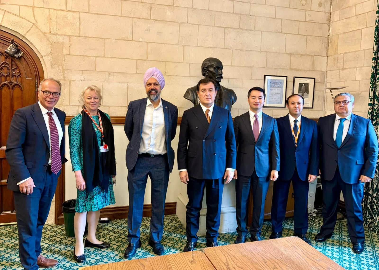 Kazakhstan & UK Seek to Expand Inter-Parliamentary Cooperation